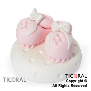 ADORNO ESCARPINES DE BEBE ROSA POR PAR PORCELANA FRIA x 1